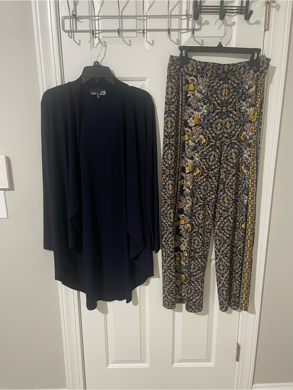 Patterned Wide Leg Palazzo Pants in Black and Yellow medium c& c cardigan navy